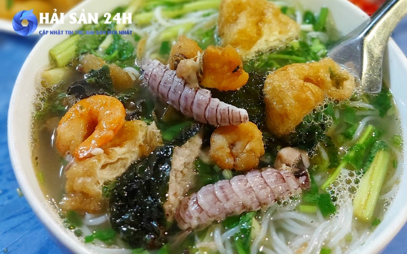 Bún hải sản bề bề