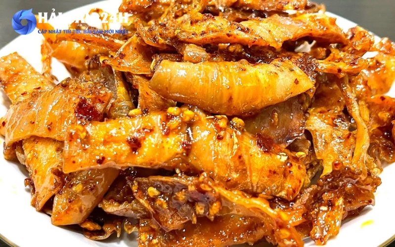 Mực khô chiên nước mắm