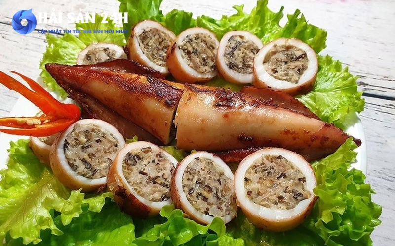 Mực ống nhồi thịt chiên nước mắm
