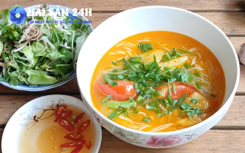 Cá Ngừ làm món gì ngon? Tổng hợp 5 cách chế biến cá Ngừ ngon dễ làm tại nhà 7 Bún cá ngừ chuẩn vị miền Trung