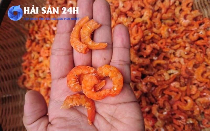 Tôm nõn khô làm món gì ngon? Gợi ý thực tế từ bếp Hải Sản 24h 7 Bí quyết chọn tôm nõn khô chất lượng